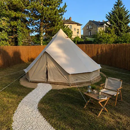 Glamping- Einzigartiges Zelten Im Ruhigen Garten Umgeben Von Obstbaeumen Luxury tent *